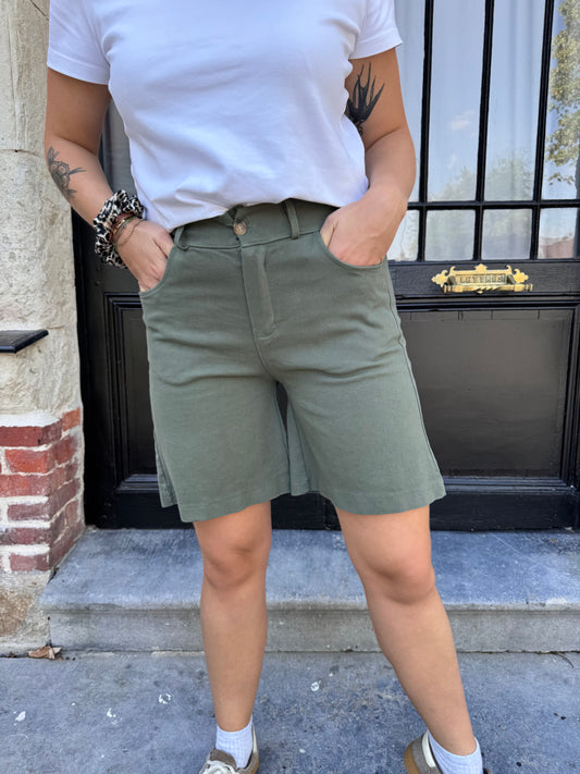 Short Louise